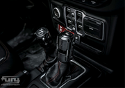 Awaken Serie Black Gear Shift Lever Knob Cover Kit (18-24 Jeep Wrangler JL)